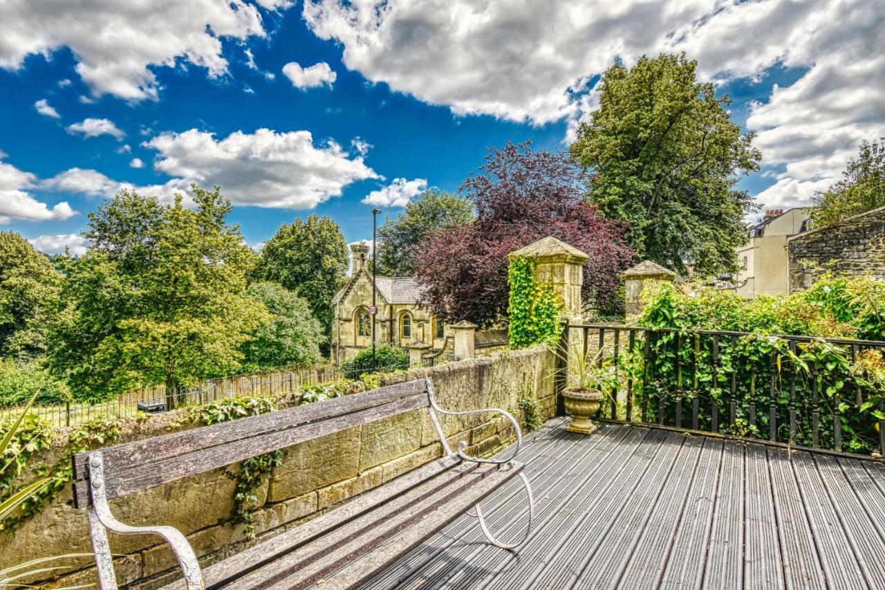 2 Bedroom Apartment In Bath City Centre With Garden & Free Parking Eksteriør bilde